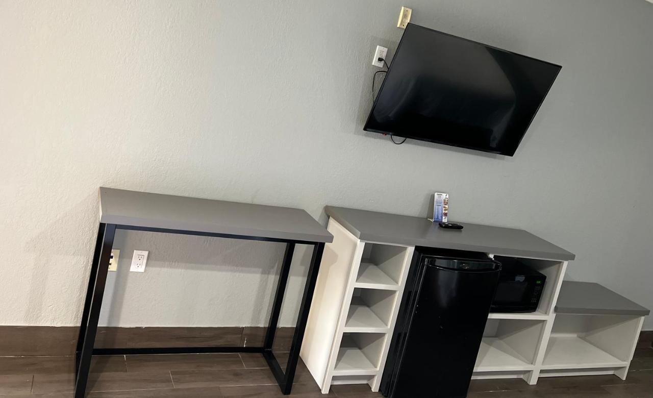 The Symphony Inn & Suites Houston Esterno foto