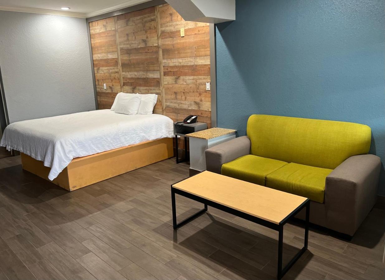 The Symphony Inn & Suites Houston Esterno foto